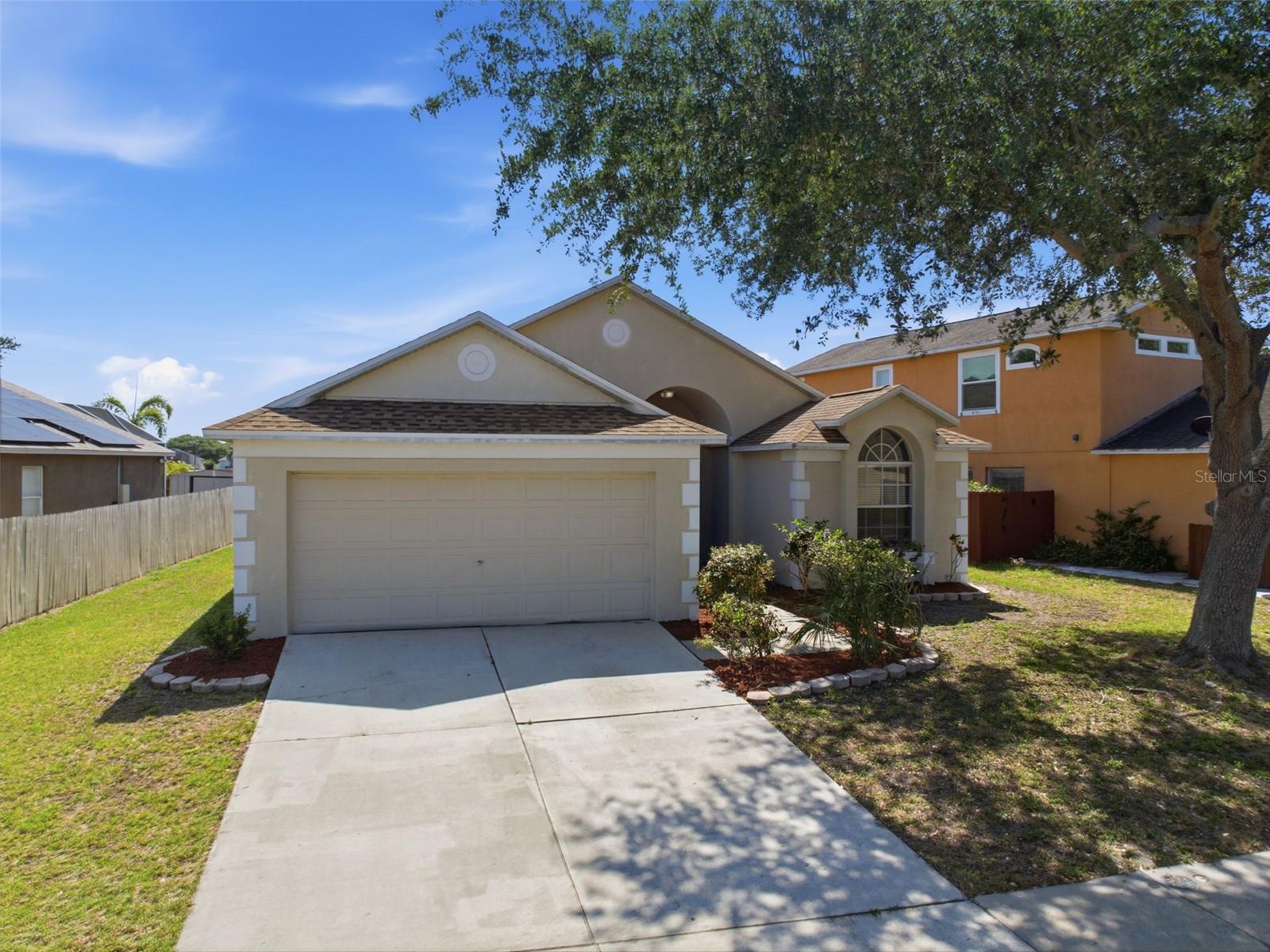 12501 LAKE VISTA DR, GIBSONTON, FL, 33534