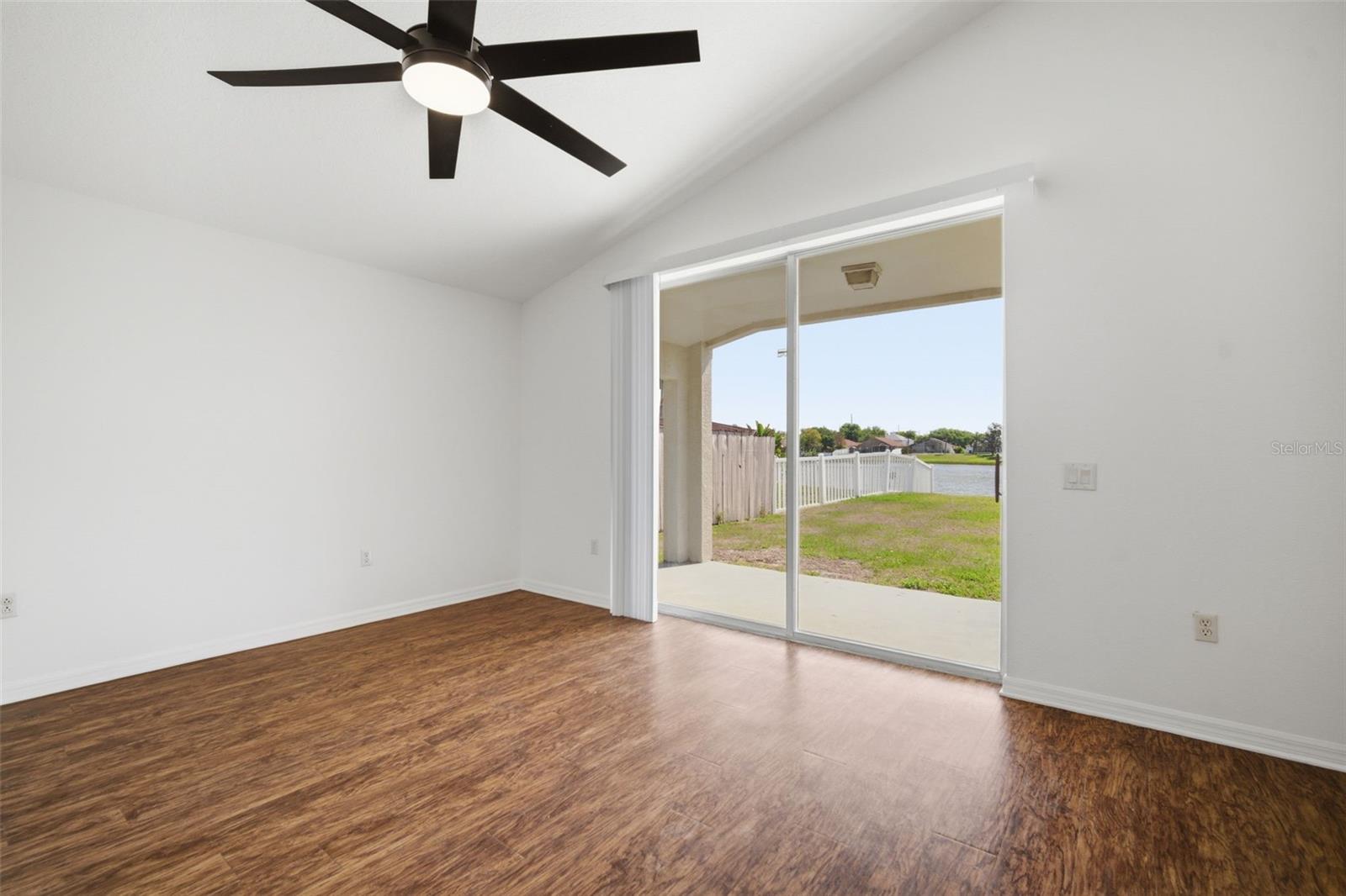 12501 LAKE VISTA DR, GIBSONTON, FL, 33534