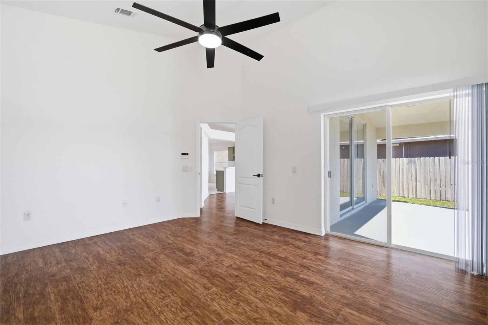 12501 LAKE VISTA DR, GIBSONTON, FL, 33534