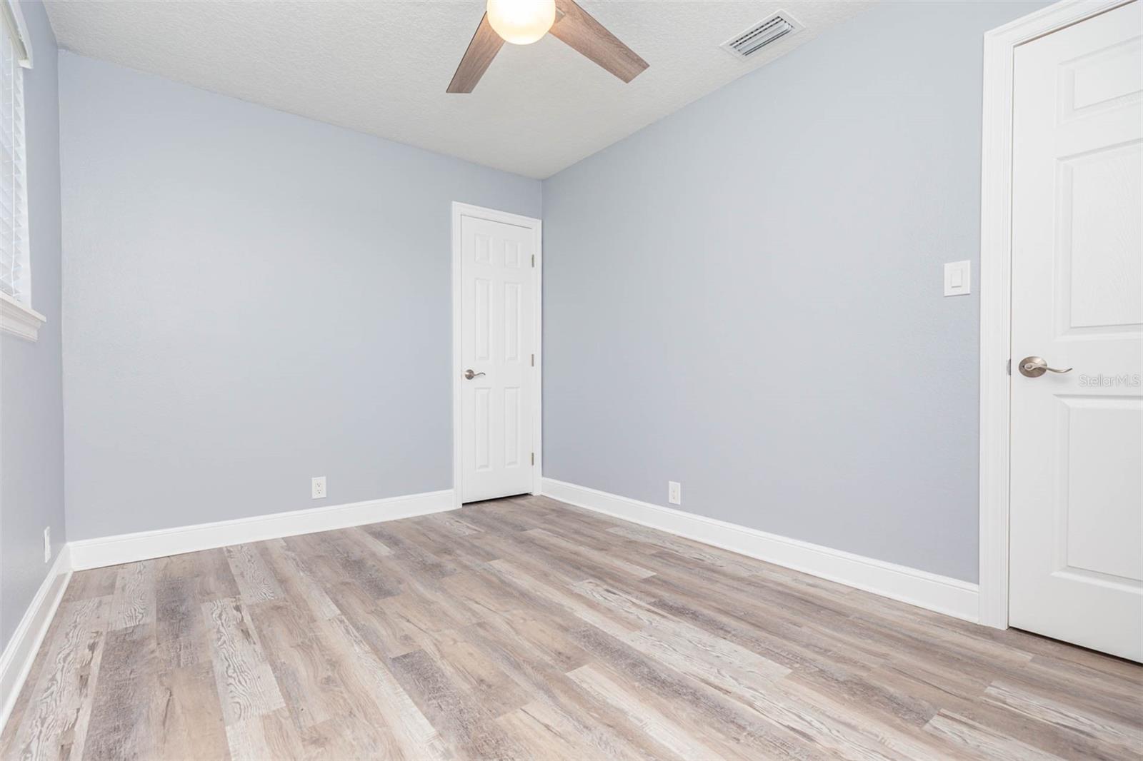 3911 W TYSON AVE, TAMPA, FL, 33611