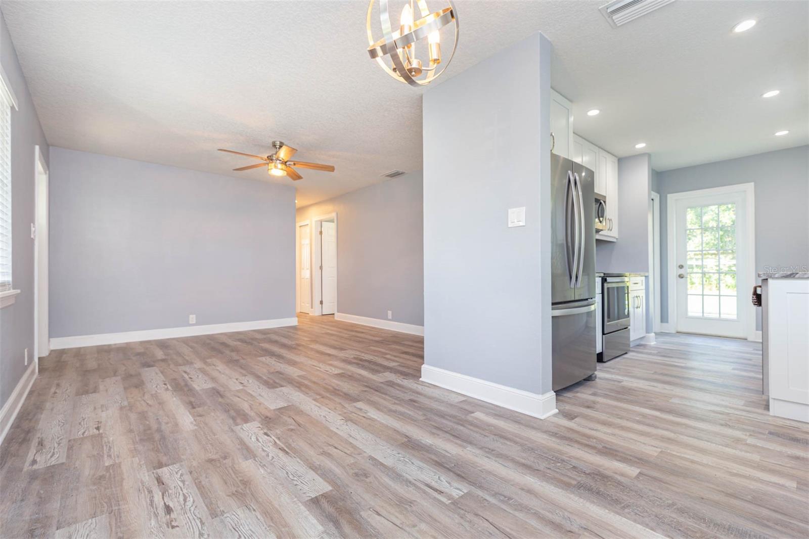 3911 W TYSON AVE, TAMPA, FL, 33611