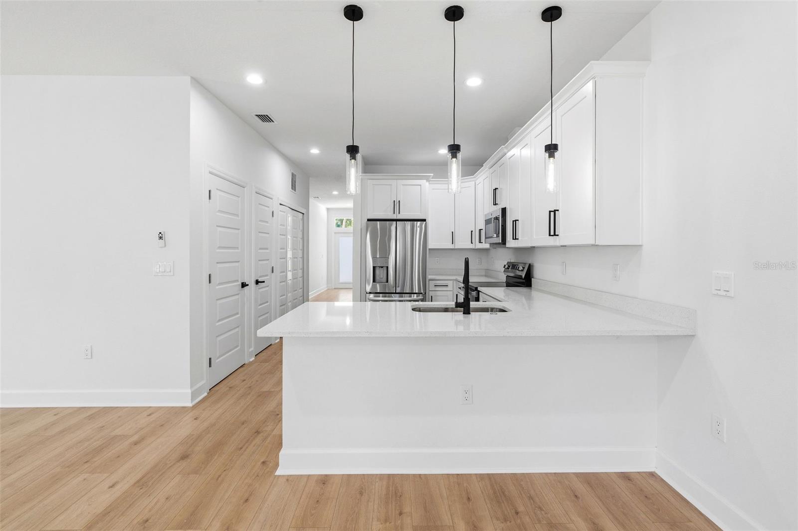 2617 E PALIFOX ST, TAMPA, FL, 33610