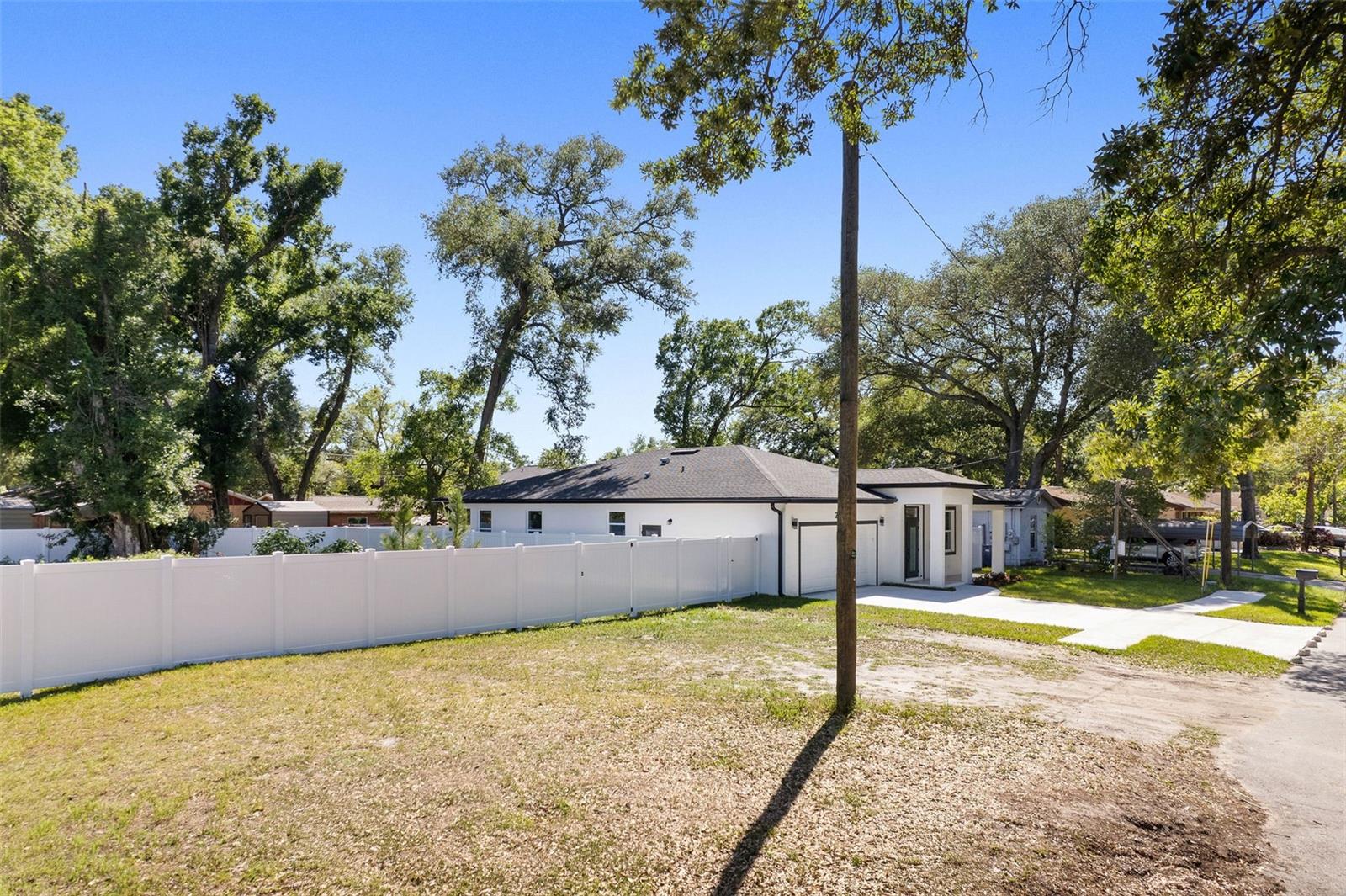 2617 E PALIFOX ST, TAMPA, FL, 33610