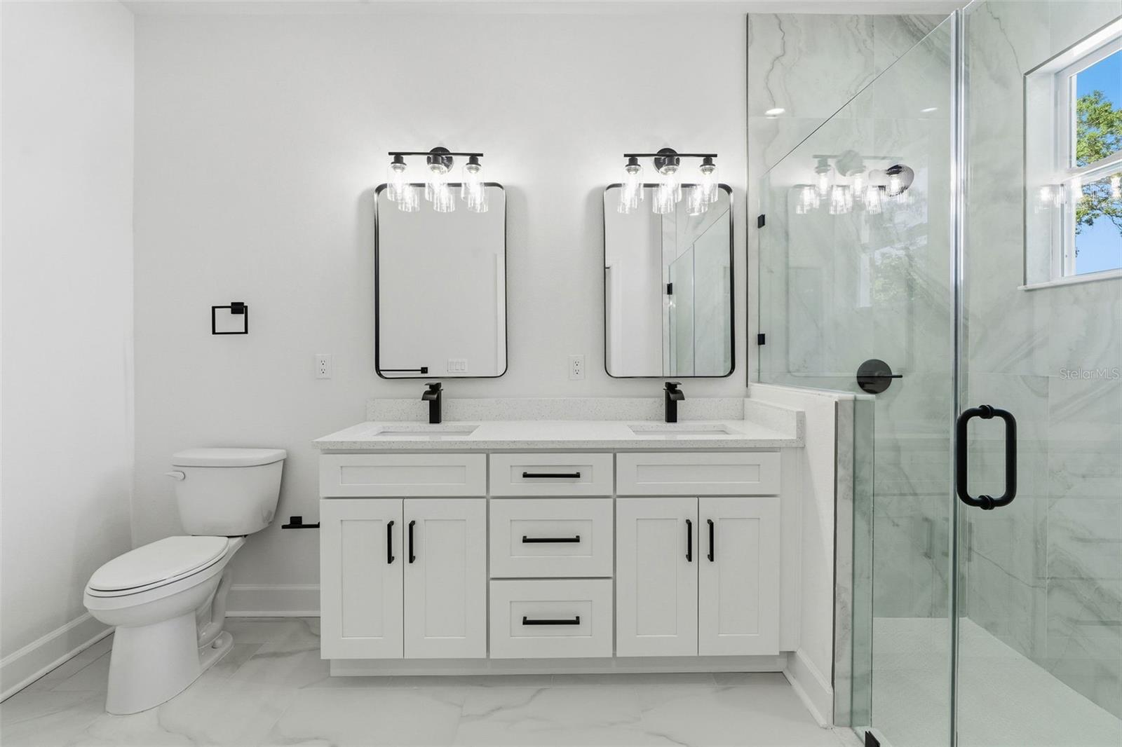 2617 E PALIFOX ST, TAMPA, FL, 33610