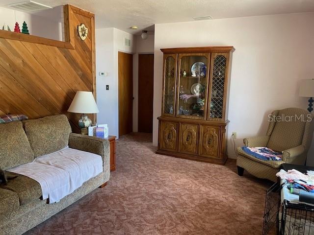 5833 MCKEE LAKE DR N, ST PETERSBURG, FL, 33709