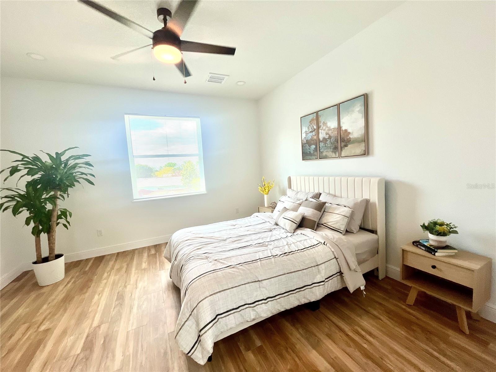 8108 N GREENWOOD AVE, TAMPA, FL, 33604