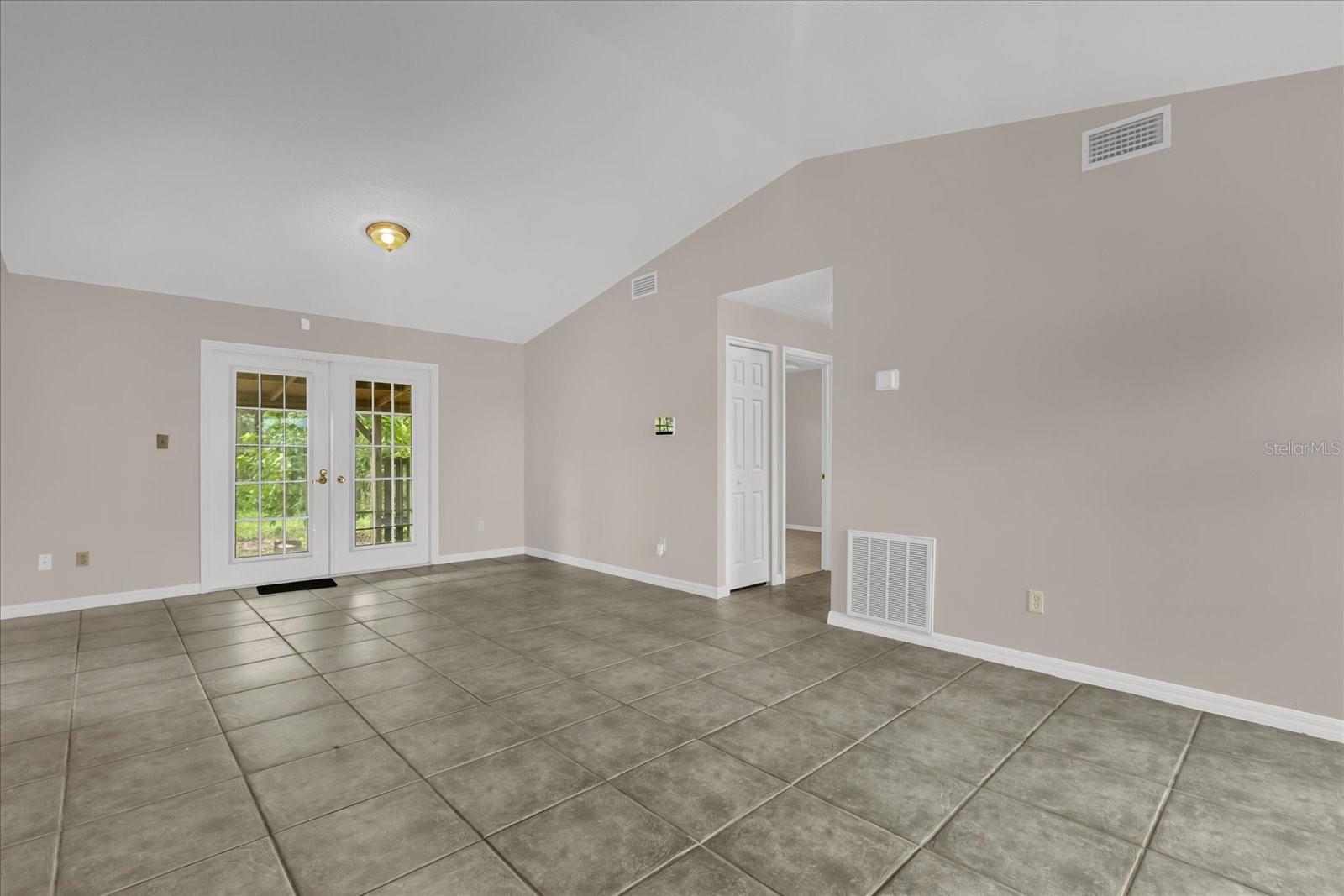 203 LARKSPUR CT, KISSIMMEE, FL, 34743