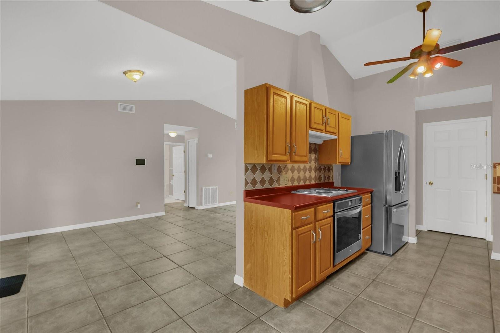 203 LARKSPUR CT, KISSIMMEE, FL, 34743