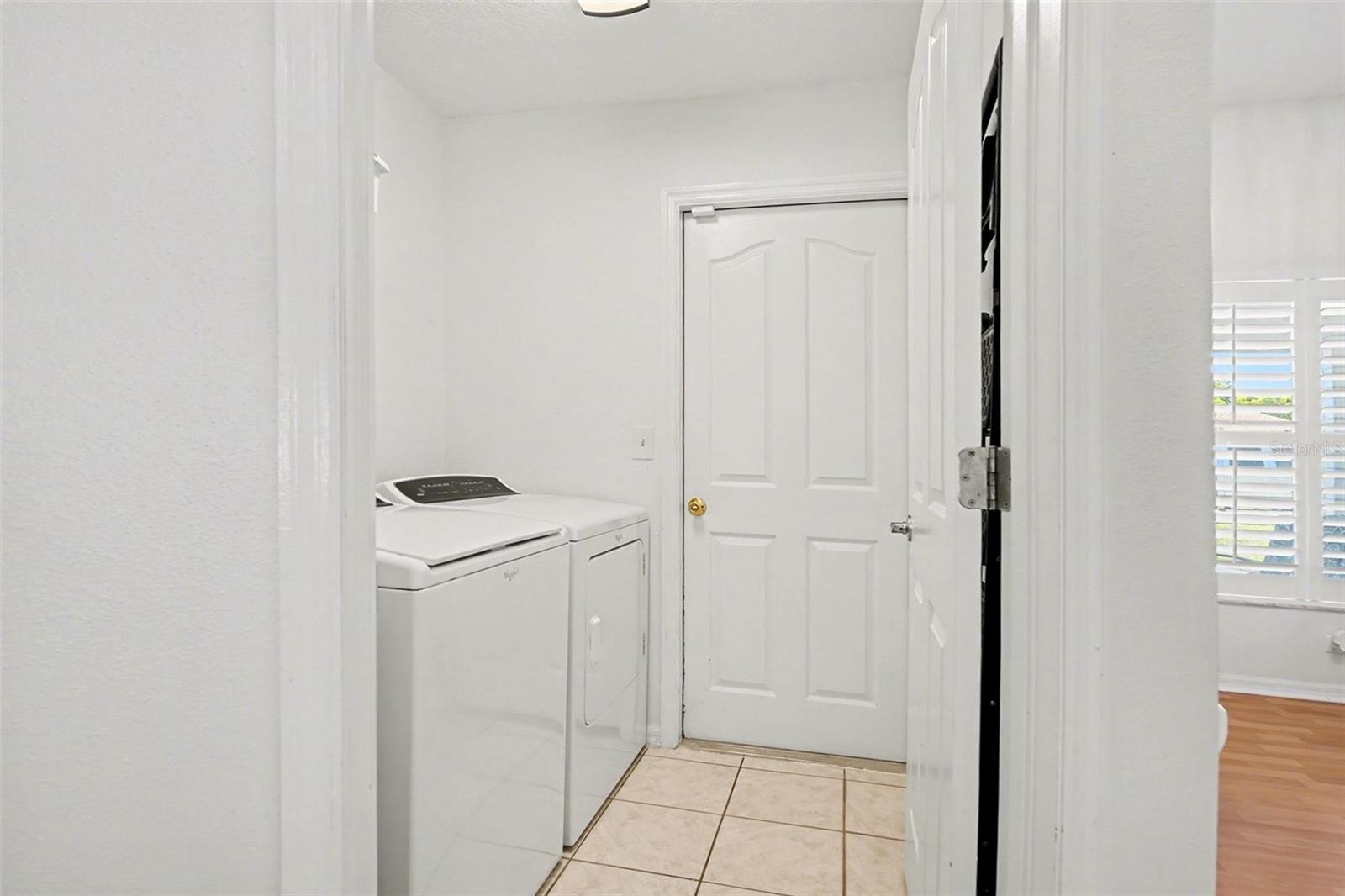 2333 TOWERING OAKS CIR, SEFFNER, FL, 33584