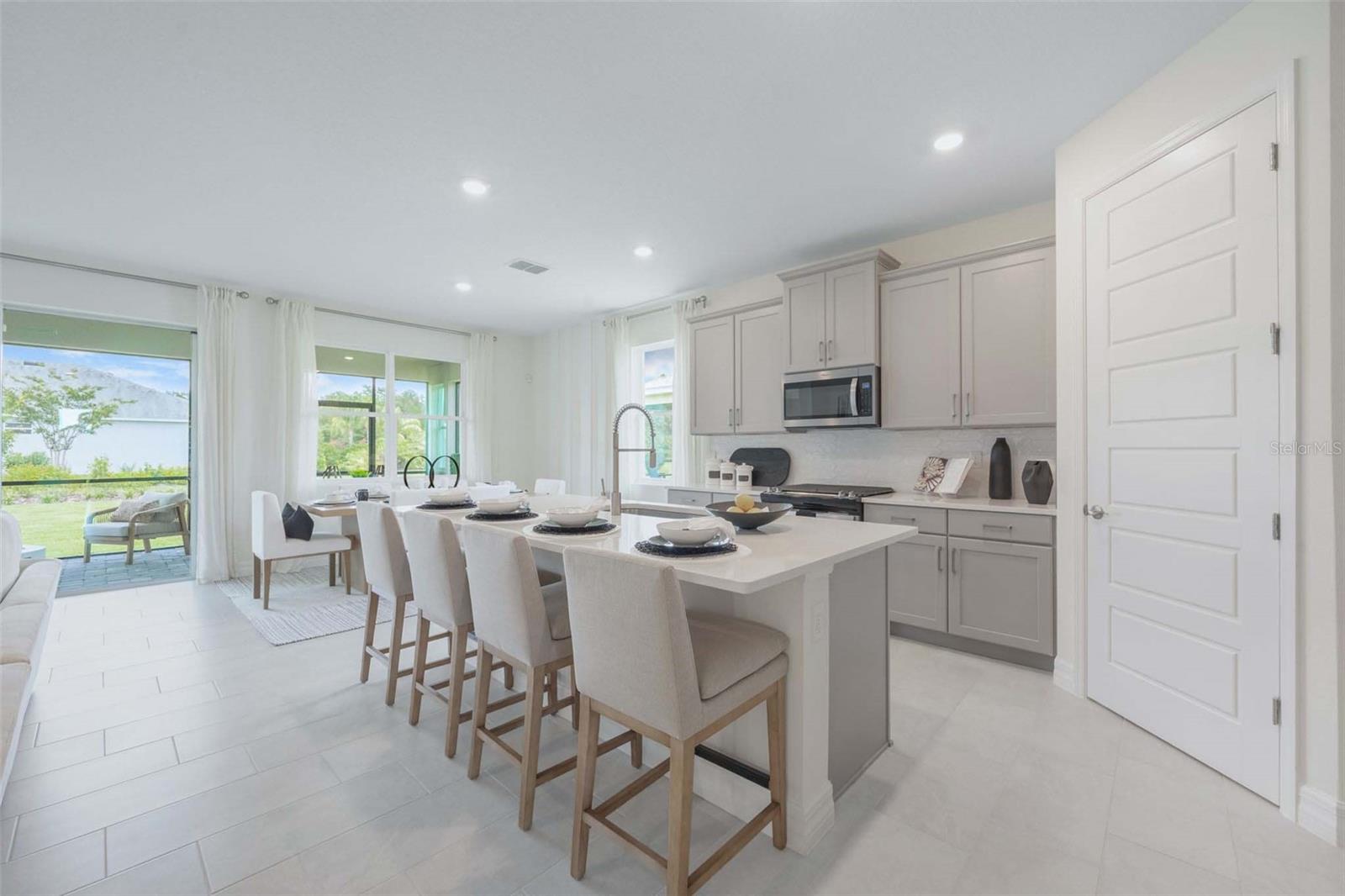 3952 KENNEBUNK LOOP, MOUNT DORA, FL, 32757