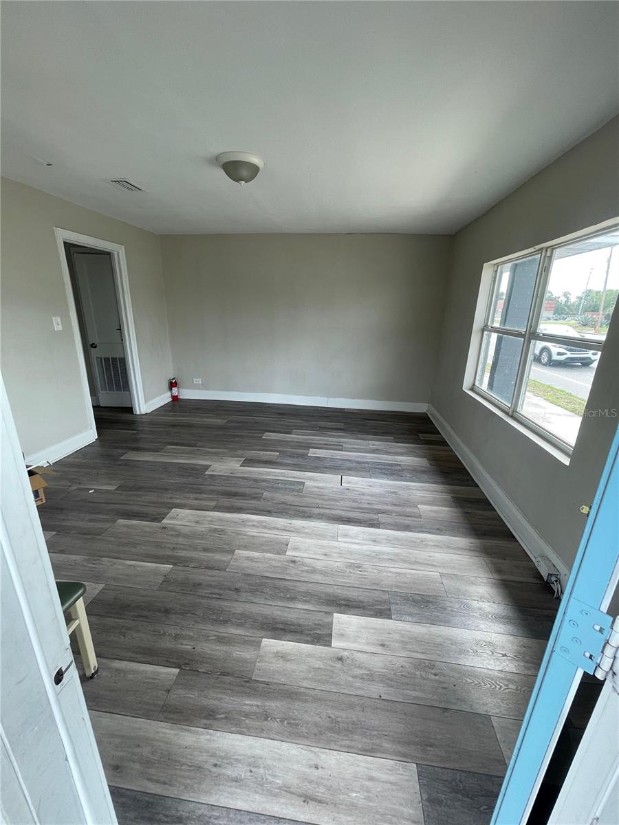 1106 CANAL ST E, MULBERRY, FL, 33860