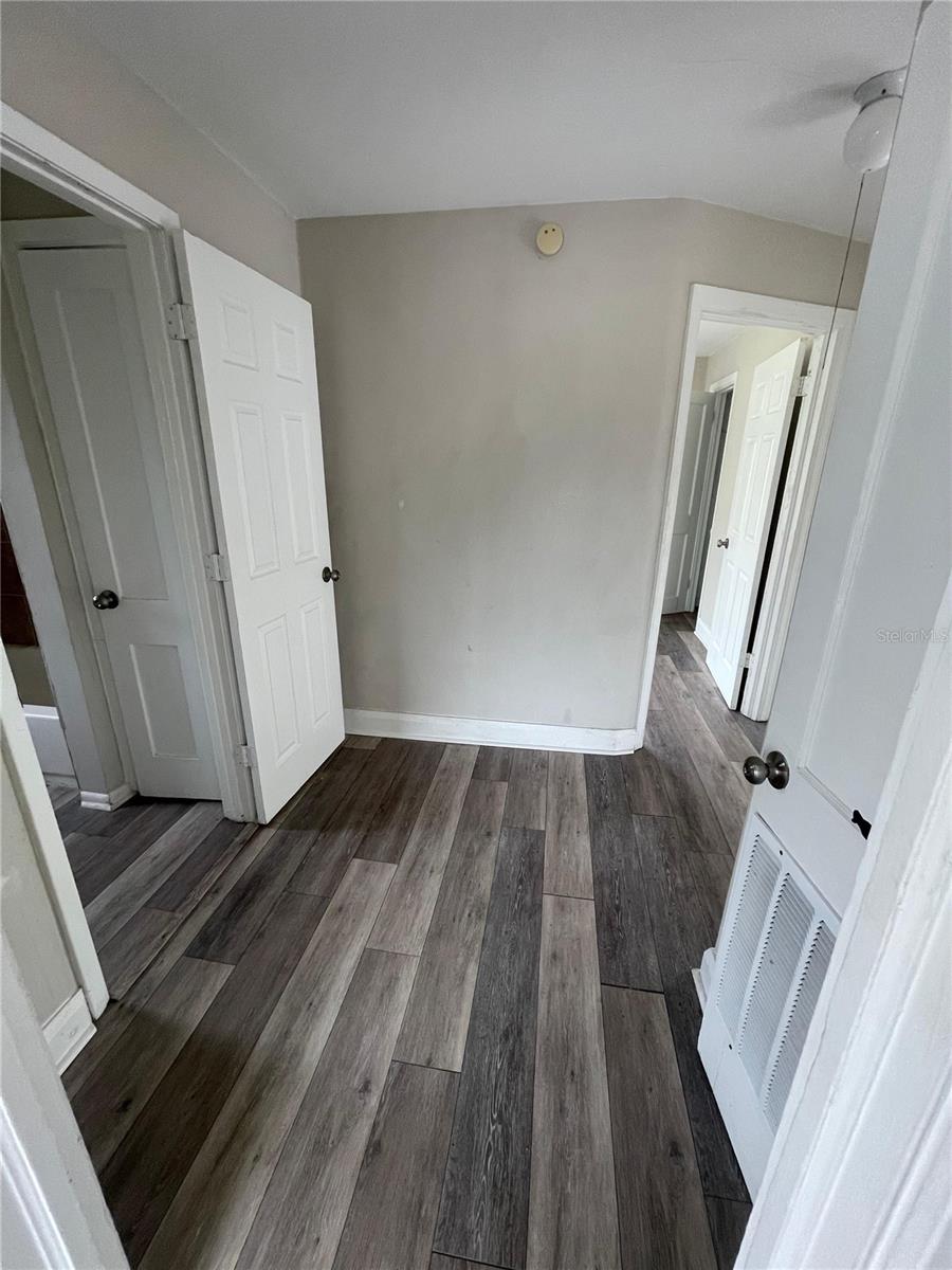 1106 CANAL ST E, MULBERRY, FL, 33860