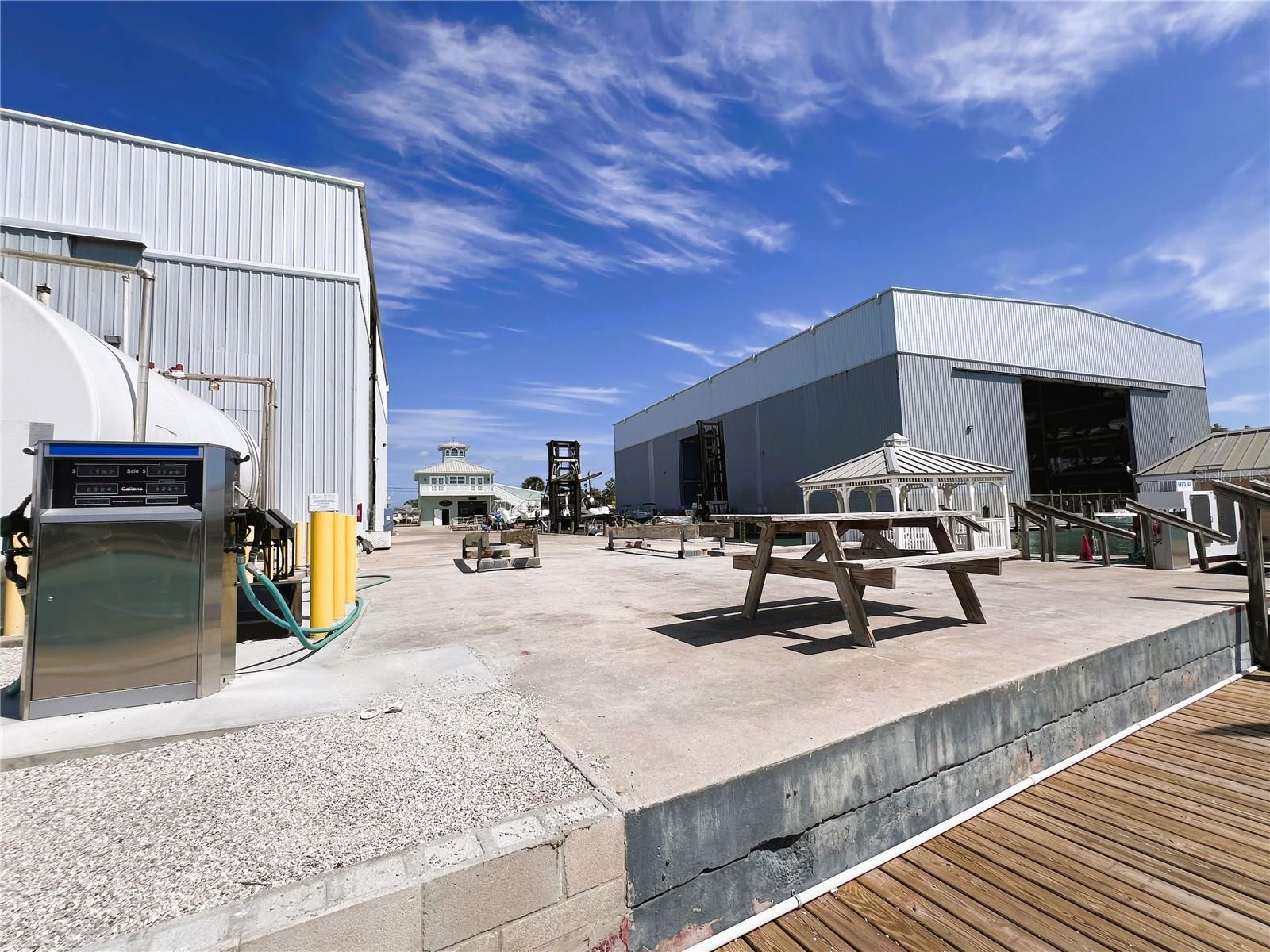 100 CIRCUIT RD #N-115, NOKOMIS, FL, 34275