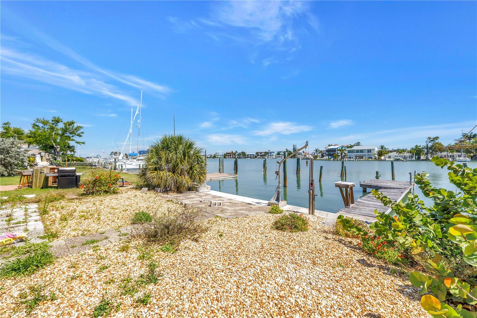 14045 E PARSLEY DR, MADEIRA BEACH, FL, 33708