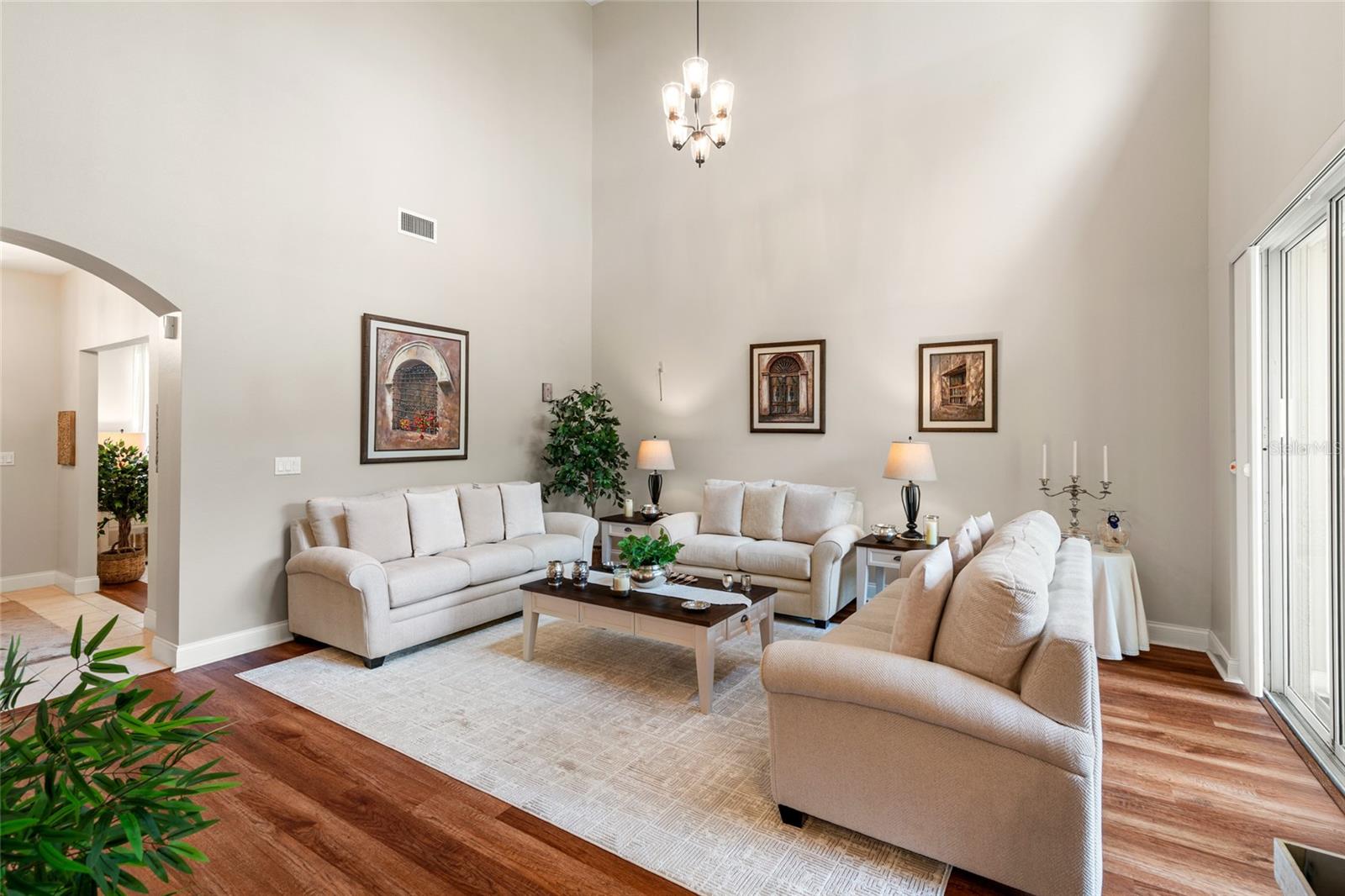 3519 HEARDS FERRY DR, TAMPA, FL, 33618