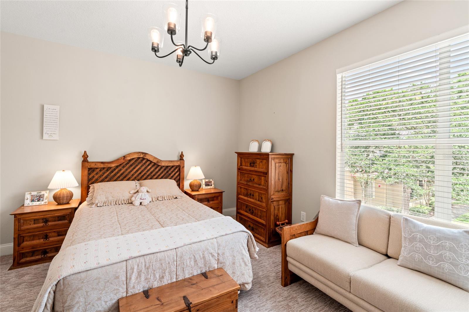 3519 HEARDS FERRY DR, TAMPA, FL, 33618