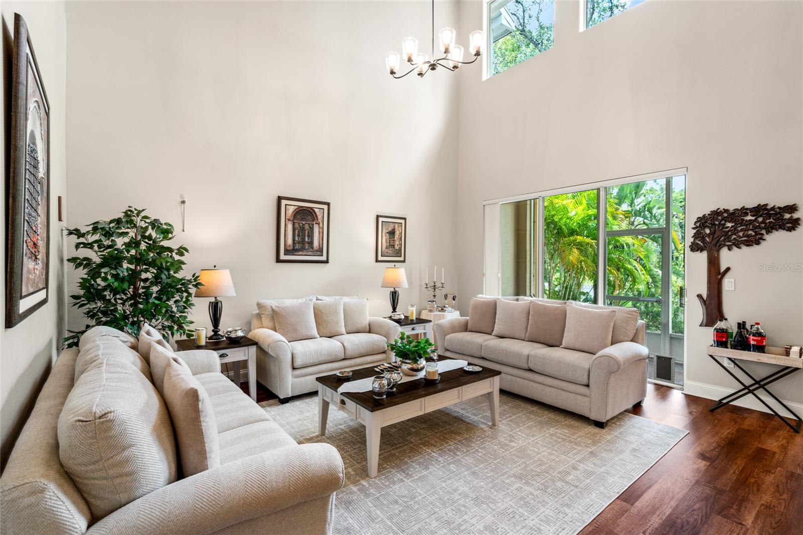 3519 HEARDS FERRY DR, TAMPA, FL, 33618