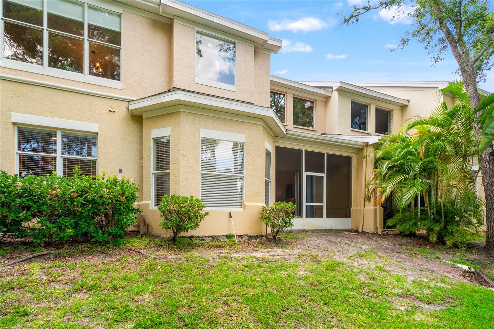 3519 HEARDS FERRY DR, TAMPA, FL, 33618