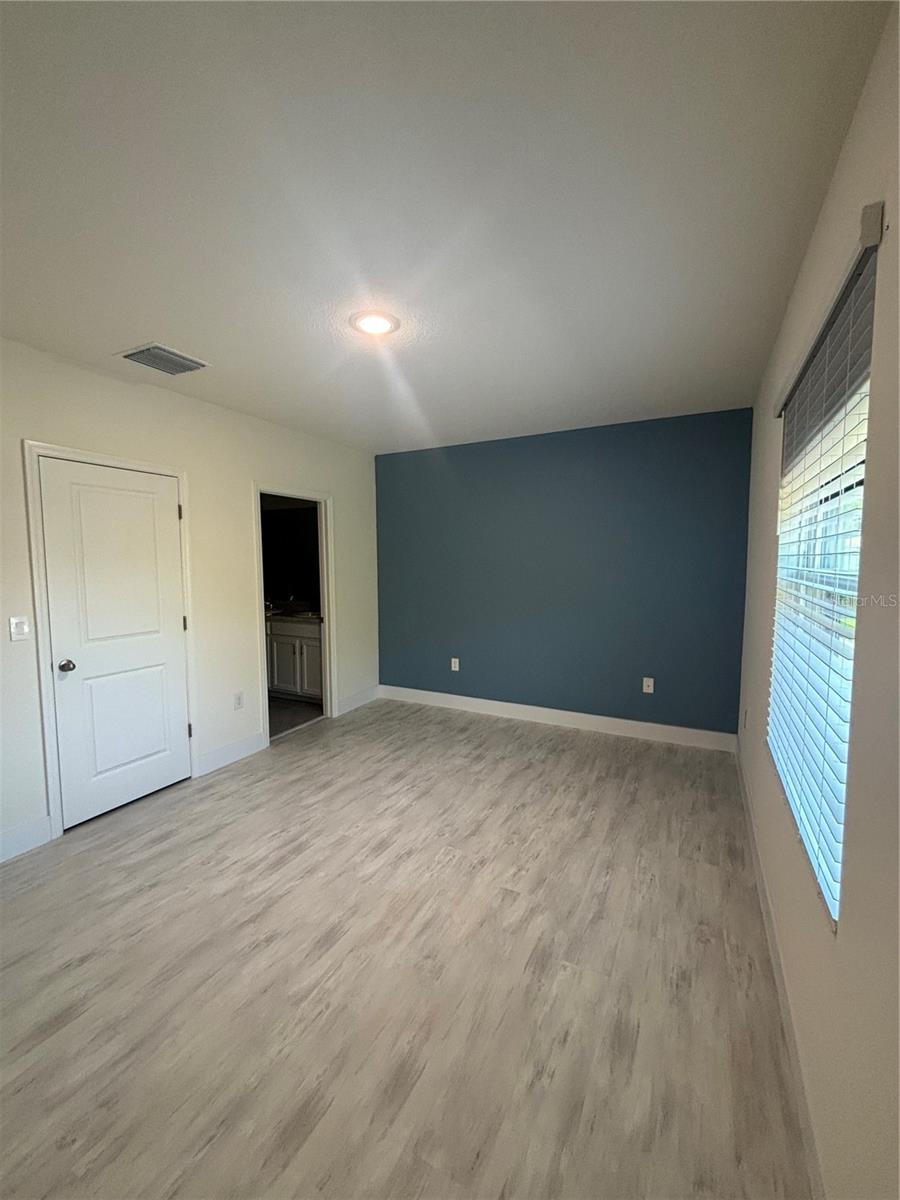 1604 HUBBELL RD, WESLEY CHAPEL, FL, 33543