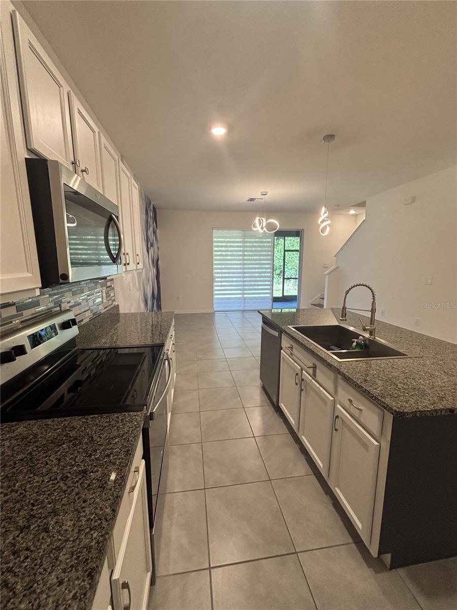 1604 HUBBELL RD, WESLEY CHAPEL, FL, 33543