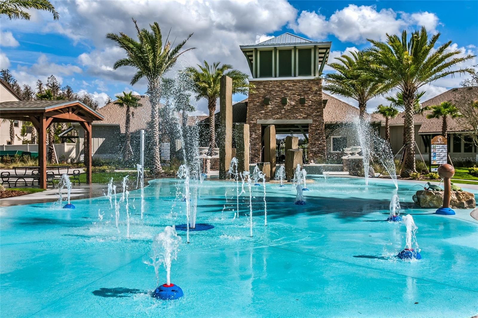 1604 HUBBELL RD, WESLEY CHAPEL, FL, 33543