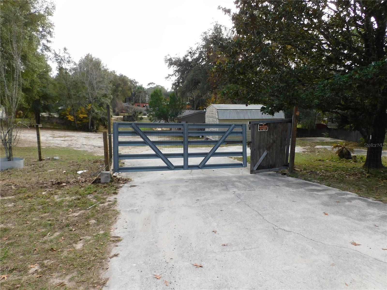 16900 E FORT KING ST, SILVER SPRINGS, FL, 34488