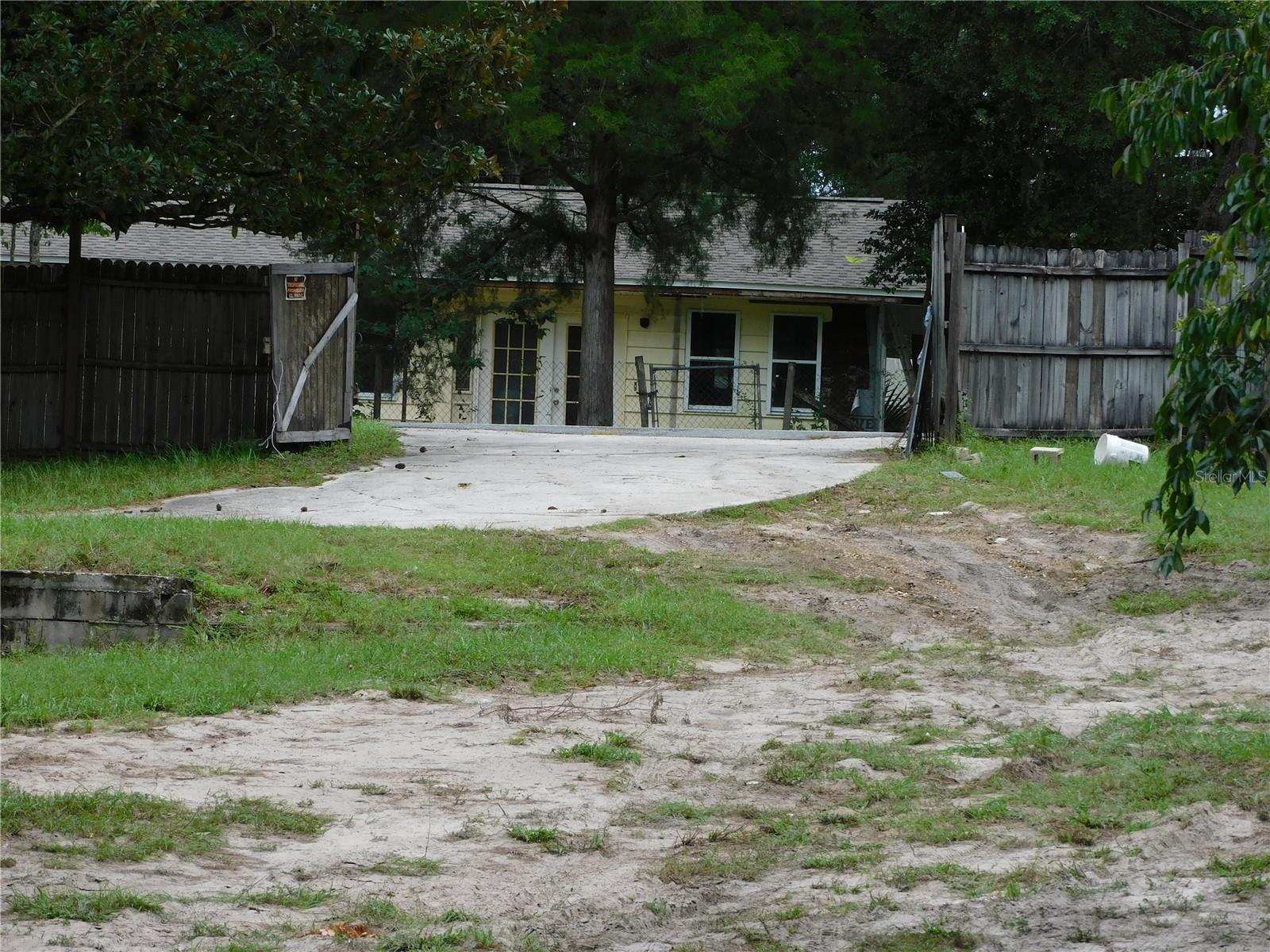 16900 E FORT KING ST, SILVER SPRINGS, FL, 34488