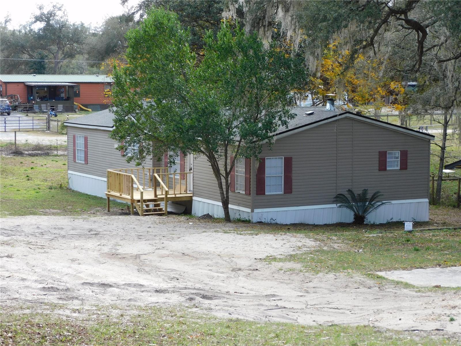 16900 E FORT KING ST, SILVER SPRINGS, FL, 34488