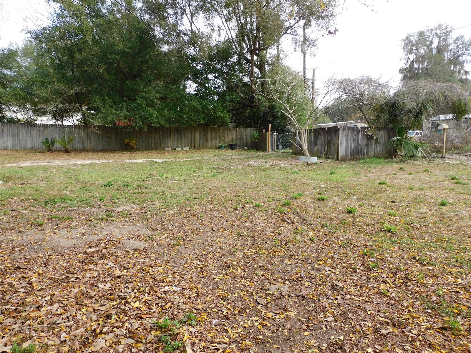 16900 E FORT KING ST, SILVER SPRINGS, FL, 34488