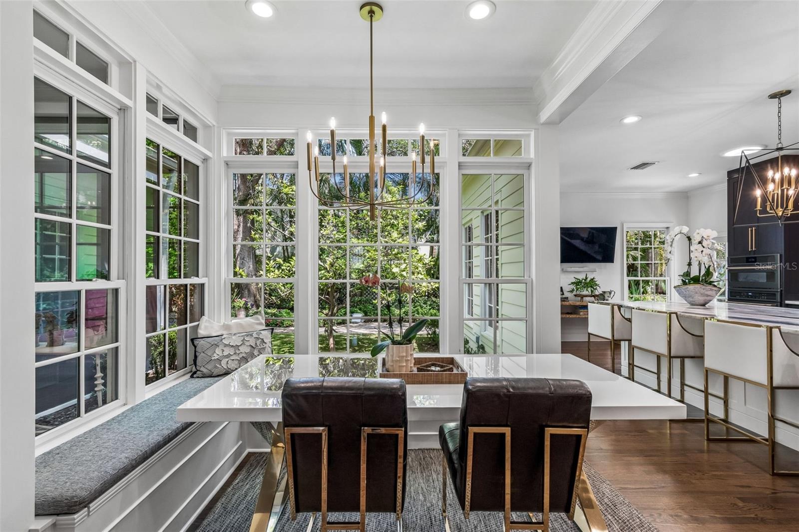 3011 W HAWTHORNE RD, TAMPA, FL, 33611