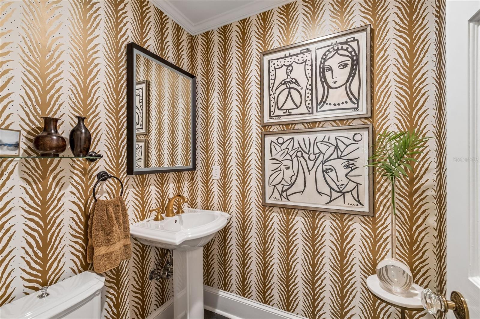 3011 W HAWTHORNE RD, TAMPA, FL, 33611