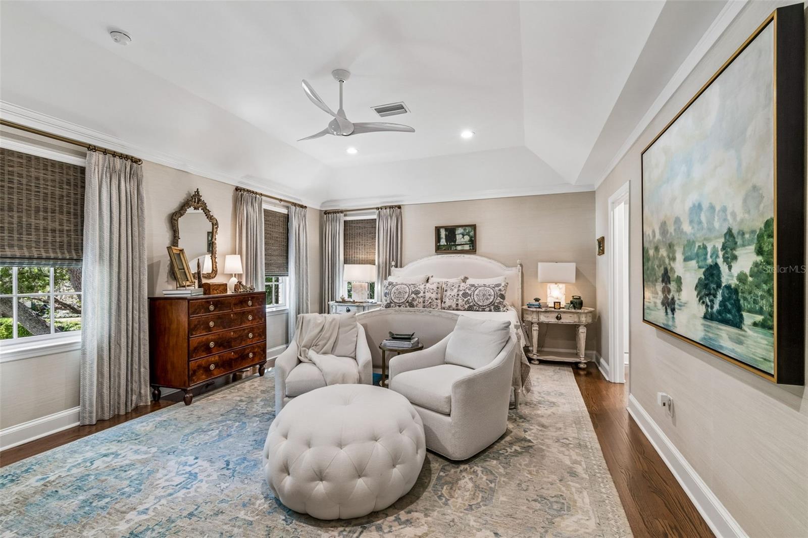 3011 W HAWTHORNE RD, TAMPA, FL, 33611