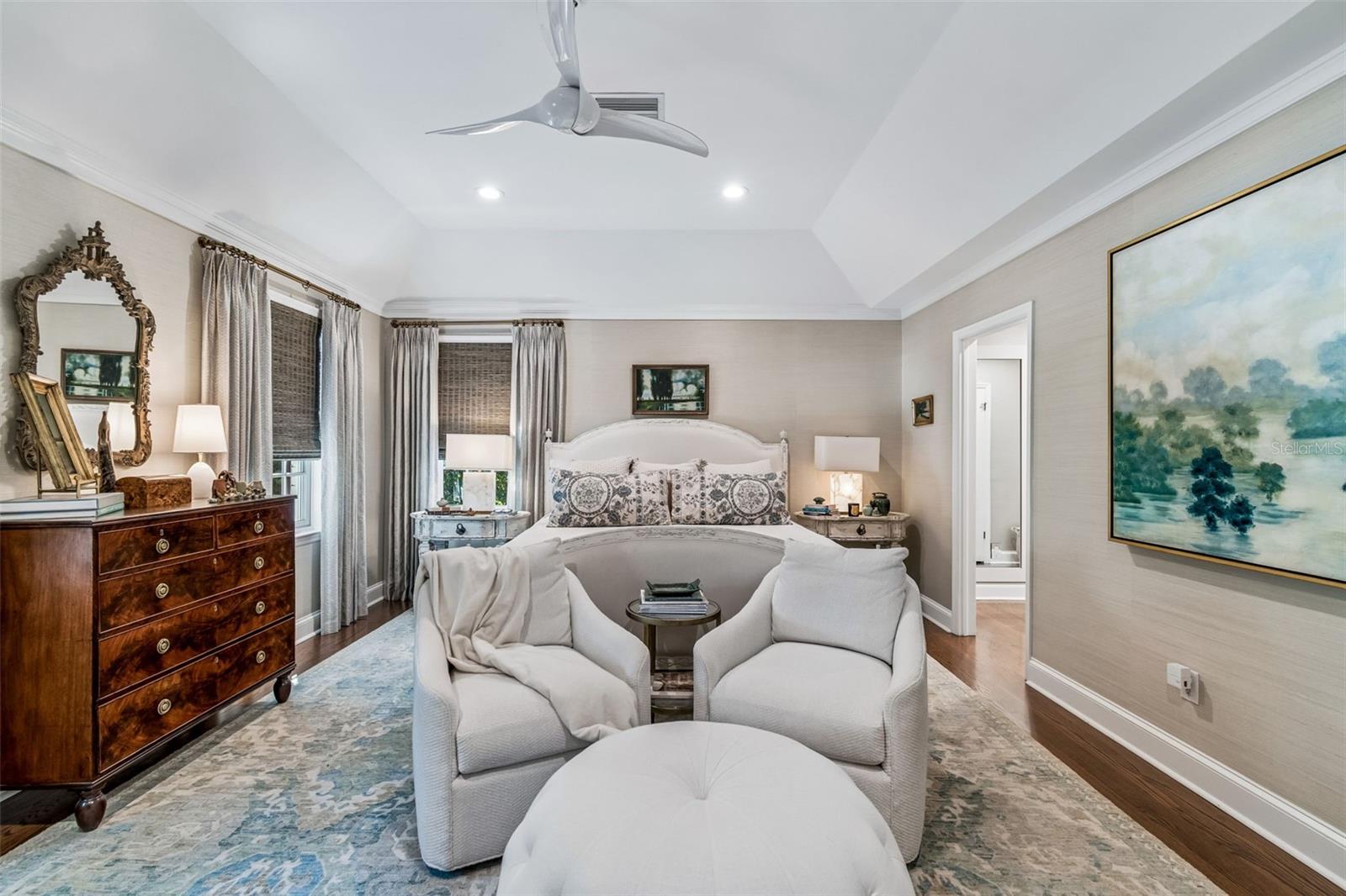 3011 W HAWTHORNE RD, TAMPA, FL, 33611