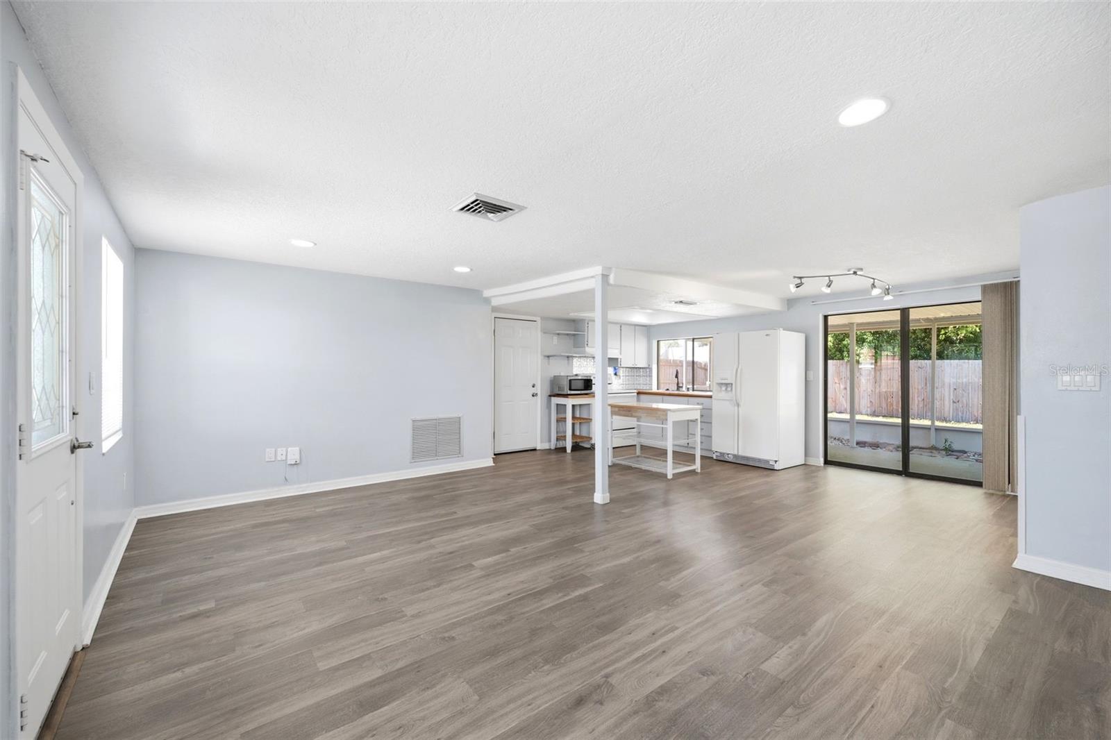 3303 WILLIAMSBURG LOOP, HOLIDAY, FL, 34691