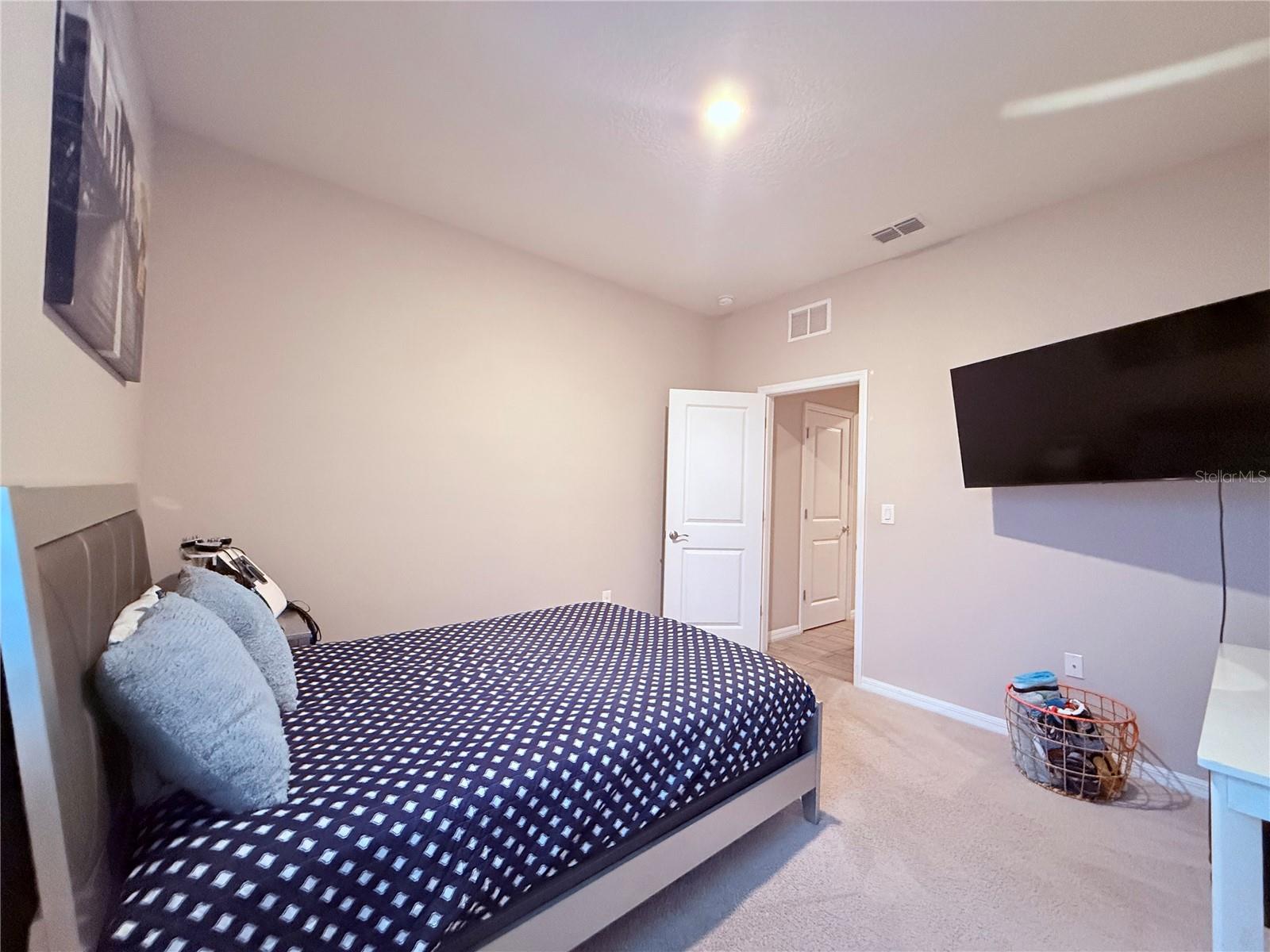 8321 PRAISE DR, TAMPA, FL, 33625