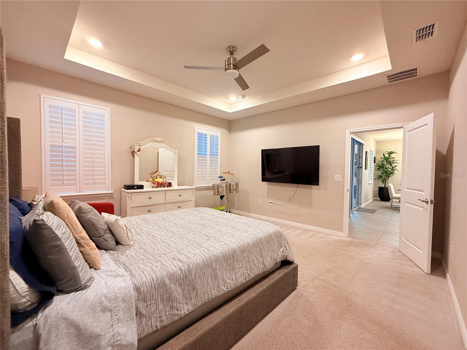 8321 PRAISE DR, TAMPA, FL, 33625