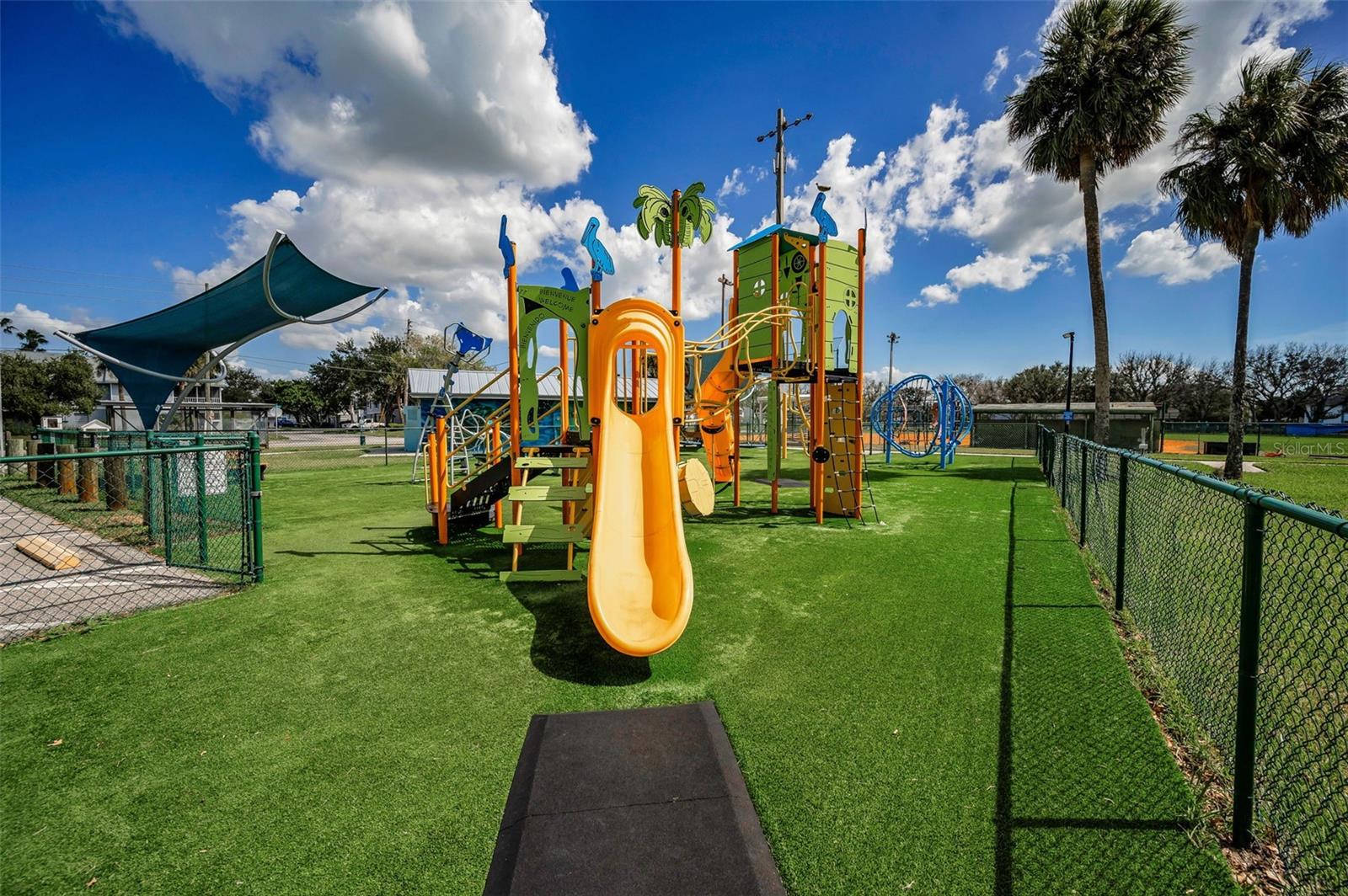 11800 7TH ST E, TREASURE ISLAND, FL, 33706