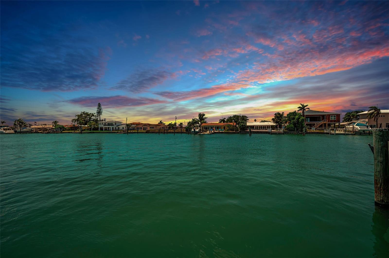 11800 7TH ST E, TREASURE ISLAND, FL, 33706