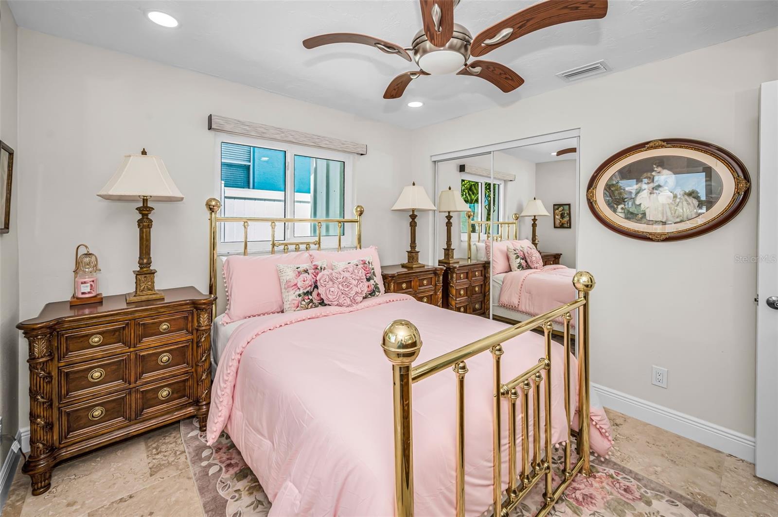 11800 7TH ST E, TREASURE ISLAND, FL, 33706