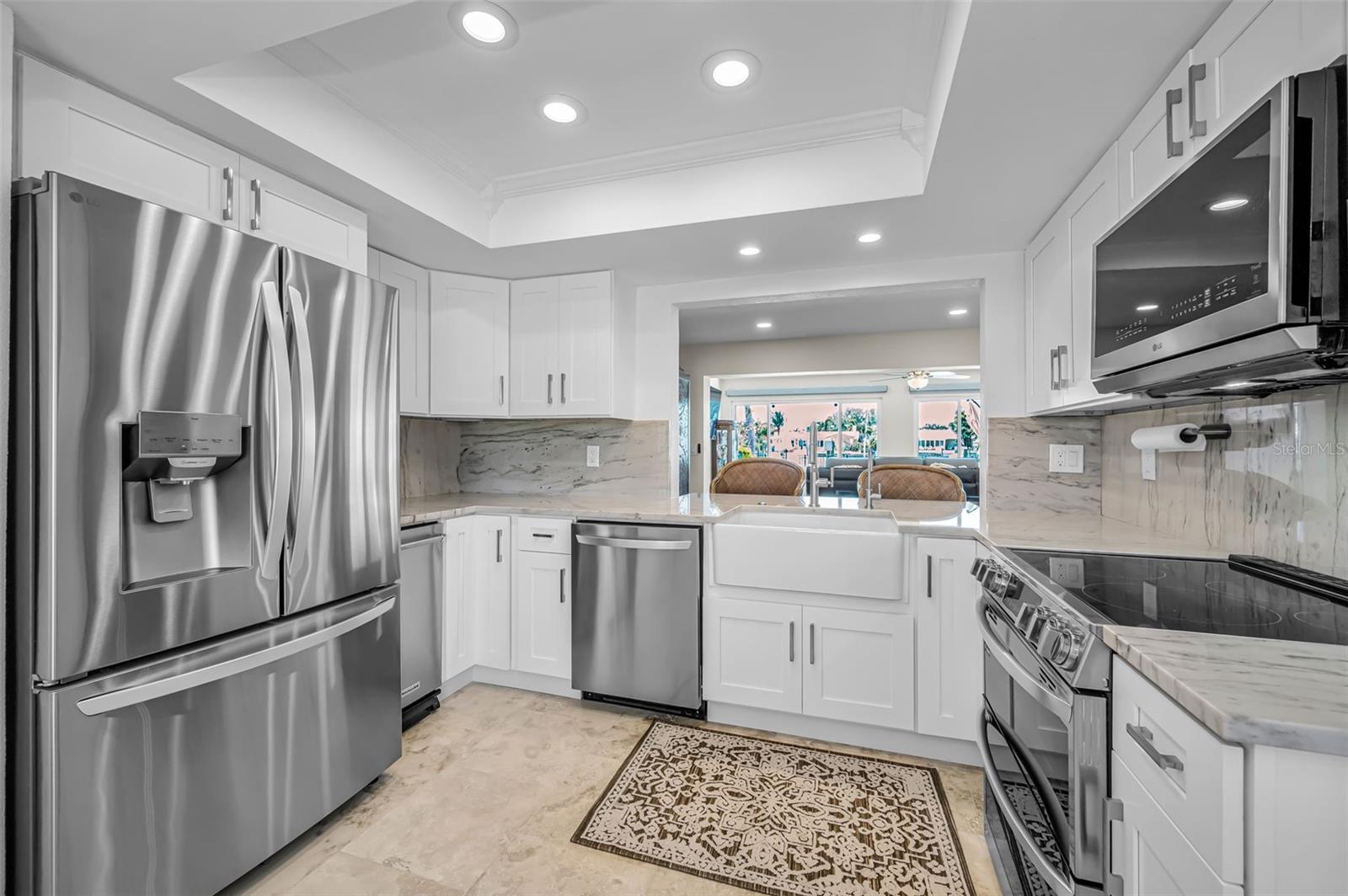 11800 7TH ST E, TREASURE ISLAND, FL, 33706