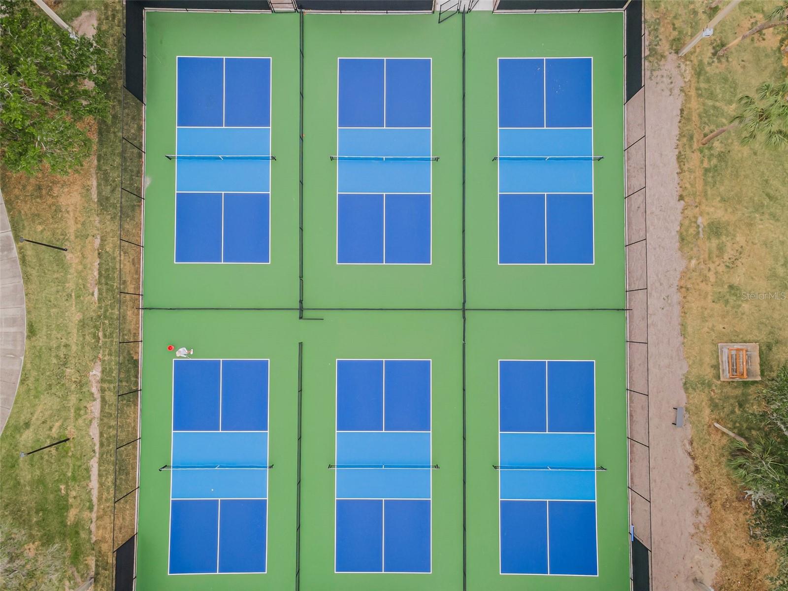 11800 7TH ST E, TREASURE ISLAND, FL, 33706