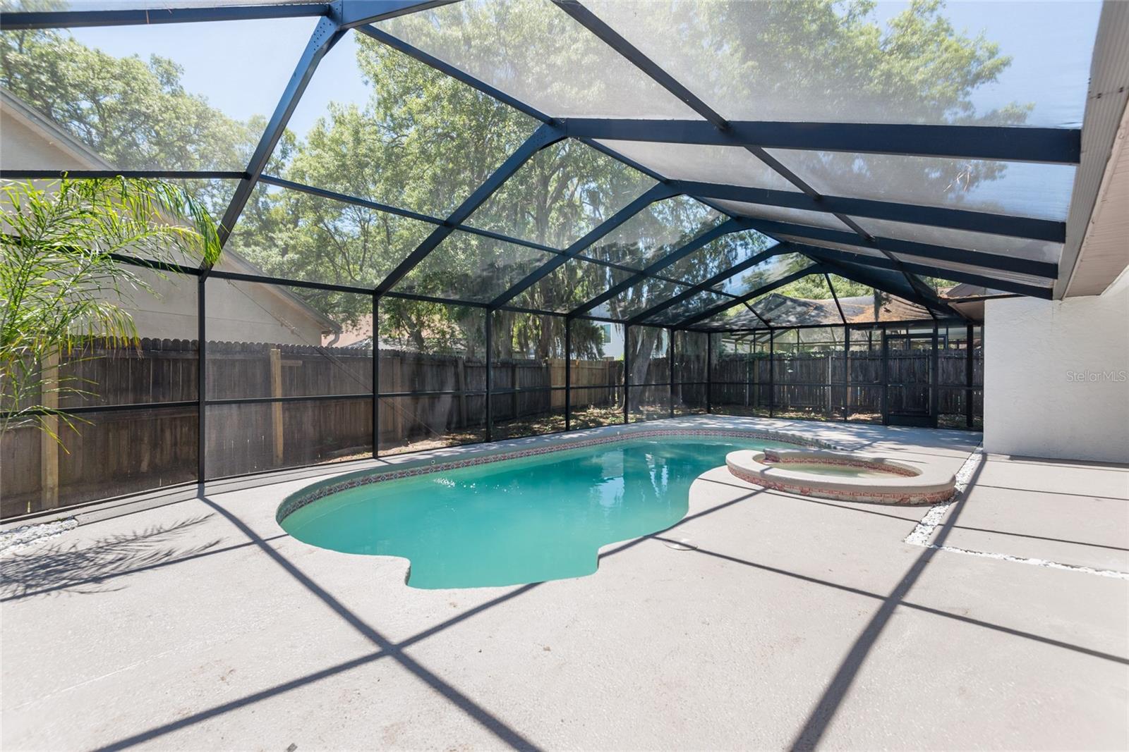 4002 QUAIL BRIAR DR, VALRICO, FL, 33596