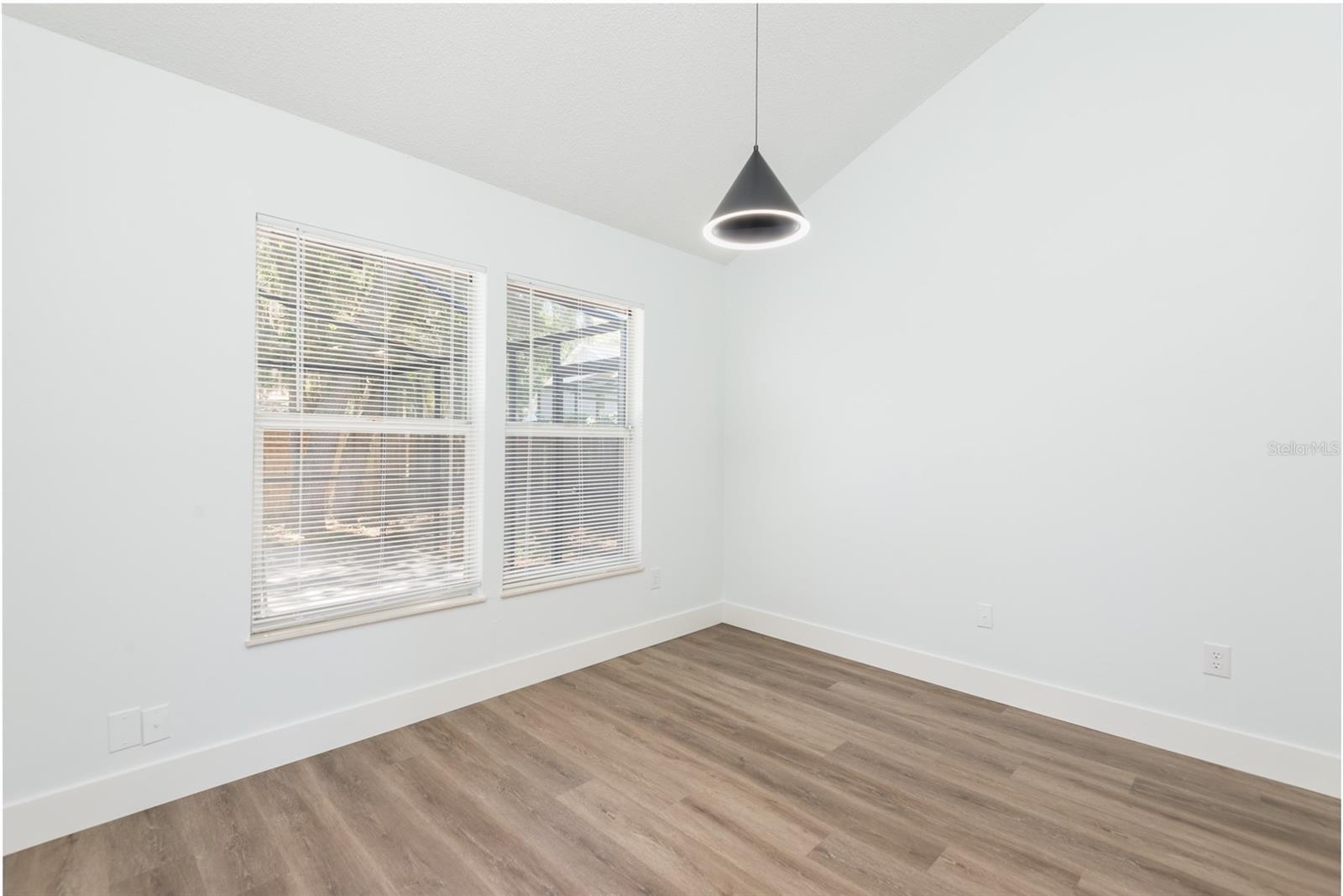 4002 QUAIL BRIAR DR, VALRICO, FL, 33596