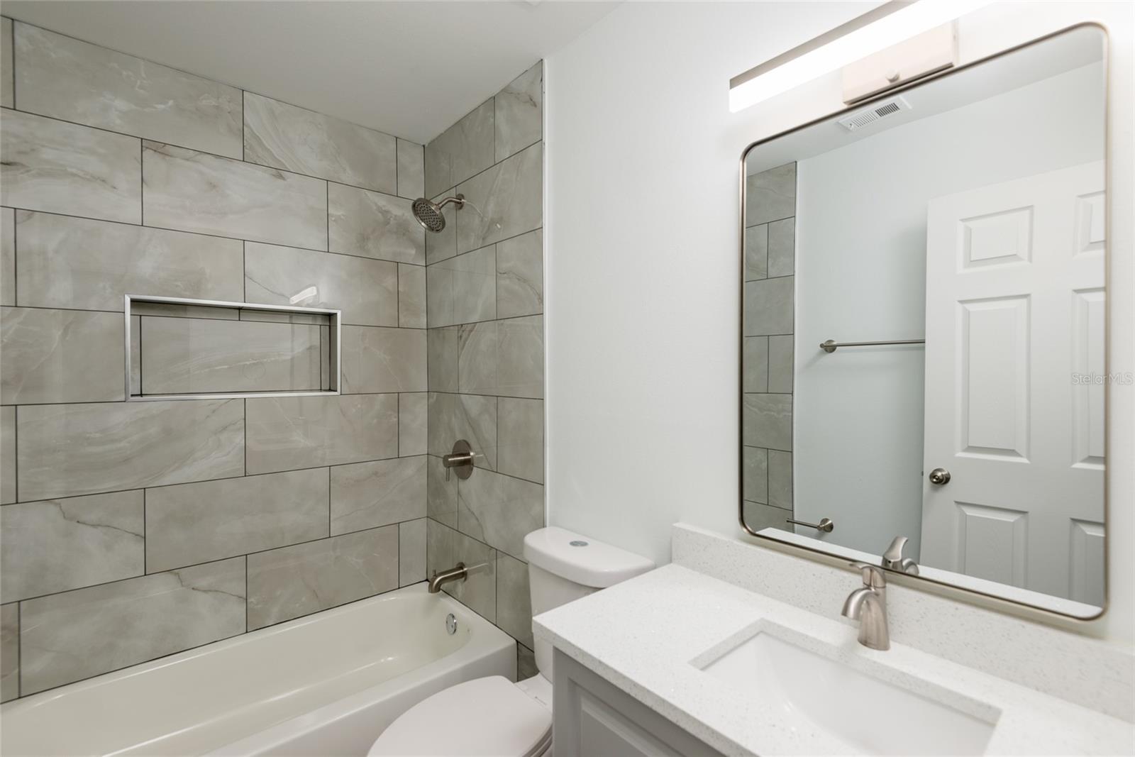 4002 QUAIL BRIAR DR, VALRICO, FL, 33596