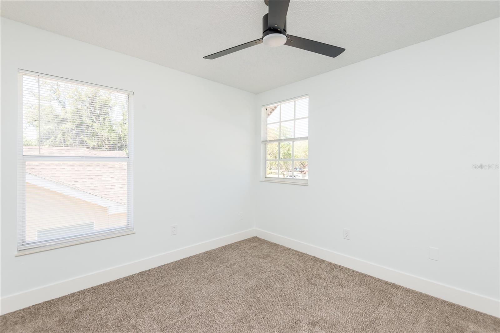 4002 QUAIL BRIAR DR, VALRICO, FL, 33596