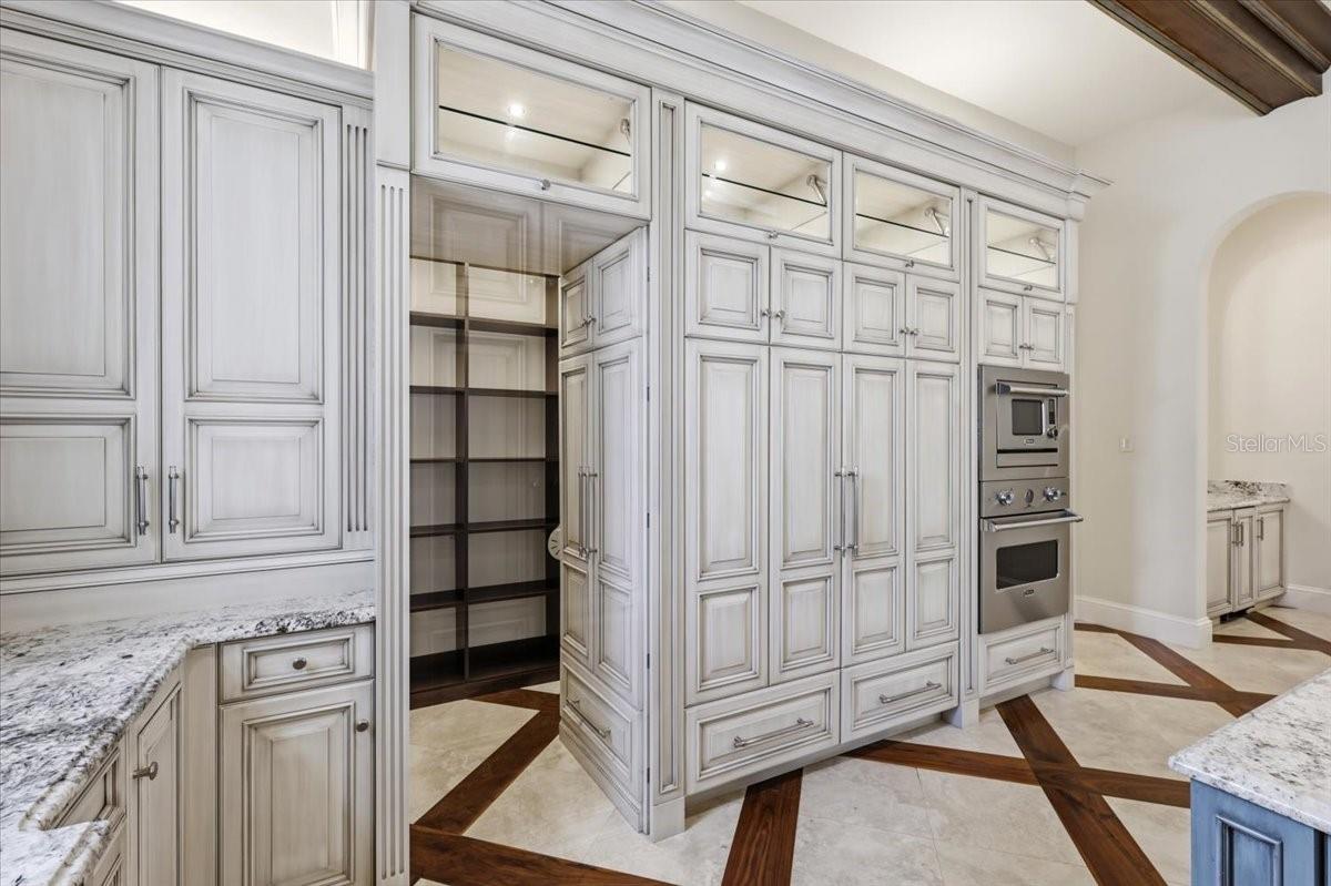 4906 AVIVA GARDEN CT, WINDERMERE, FL, 34786