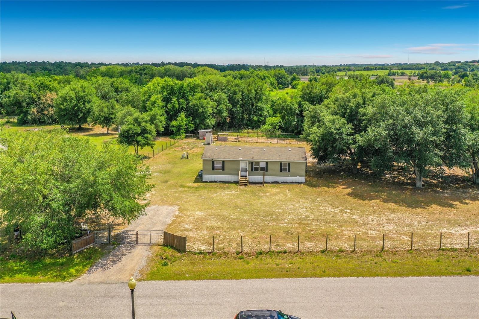 8108 SERGEANT PEPPER DR, HOWEY IN THE HILLS, FL, 34737