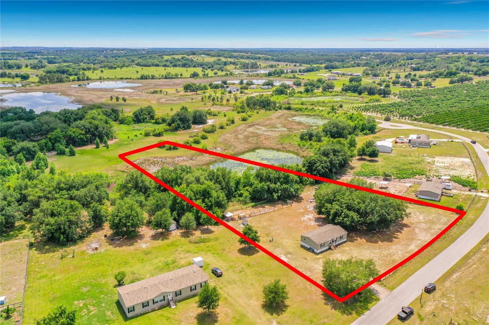 8108 SERGEANT PEPPER DR, HOWEY IN THE HILLS, FL, 34737