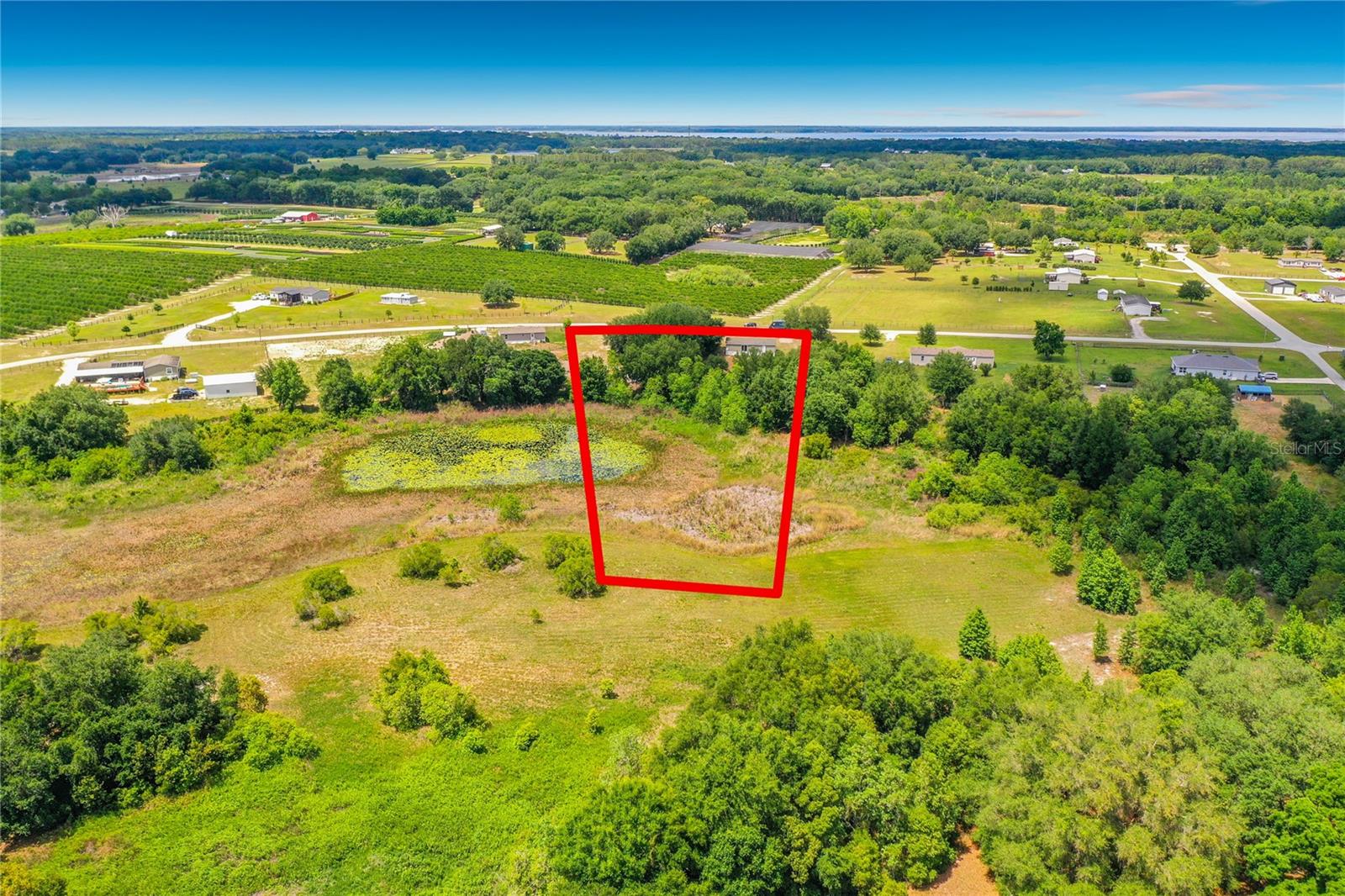 8108 SERGEANT PEPPER DR, HOWEY IN THE HILLS, FL, 34737