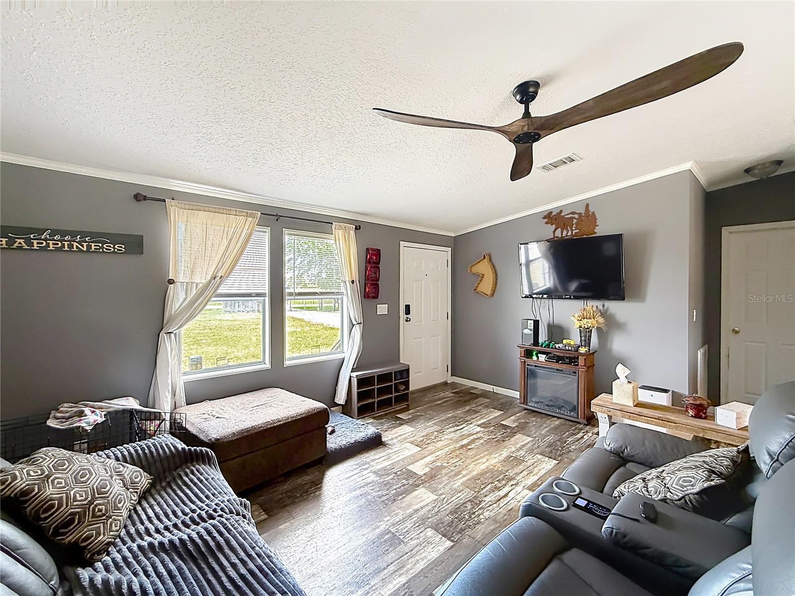 8108 SERGEANT PEPPER DR, HOWEY IN THE HILLS, FL, 34737